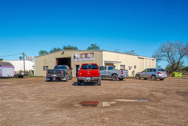 8231 Main Street, Needville, TX 77461