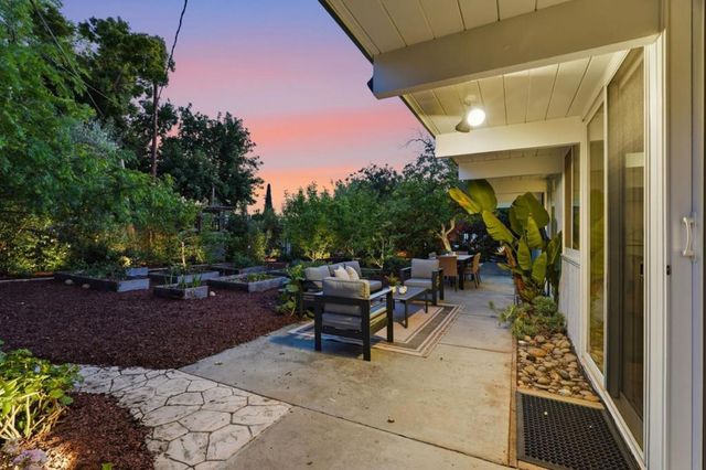 866 Cornwall Court, Sunnyvale, CA 94087