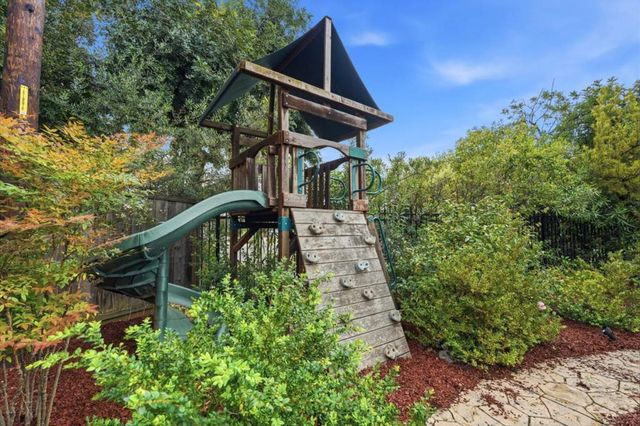 866 Cornwall Court, Sunnyvale, CA 94087