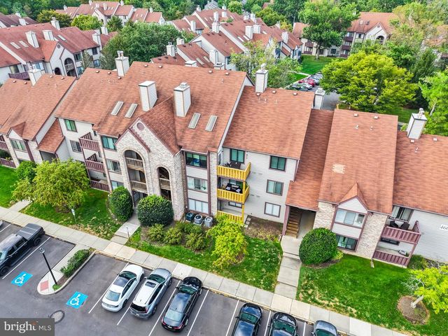 4610-B ABERDEEN DR, Mount Laurel, NJ 08054