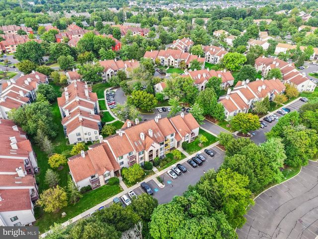 4610-B ABERDEEN DR, Mount Laurel, NJ 08054