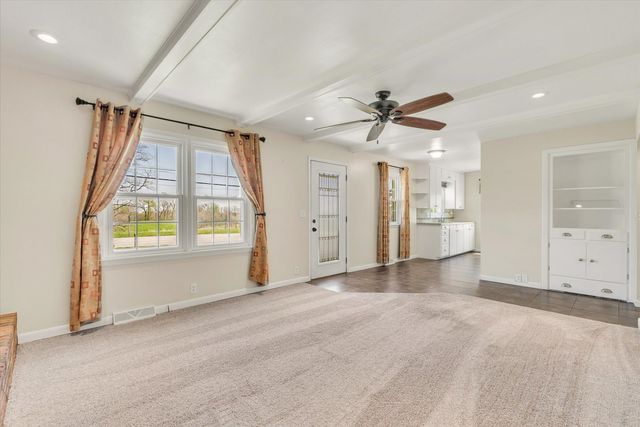 13114 US Route 67 Highway, Milan, IL 61264