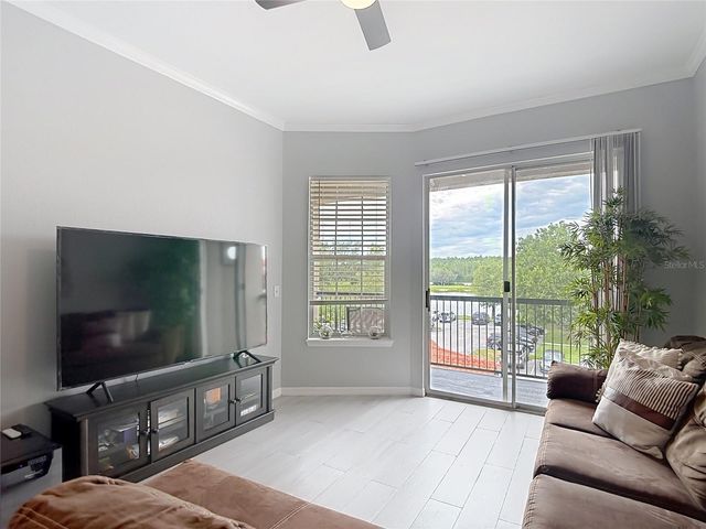 18107 PEREGRINES PERCH PLACE 6304, Lutz, FL 33558