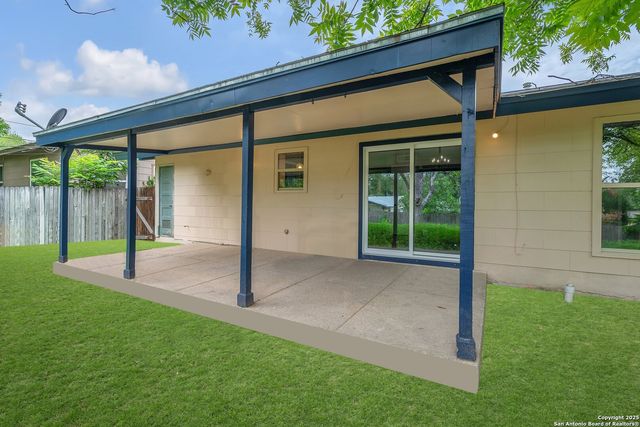 5902 Brenda Ln, San Antonio, TX 78240