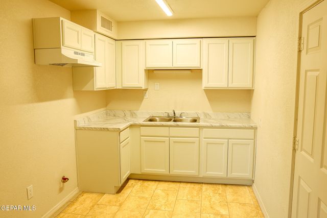 5028 Vulcan Avenue, El Paso, TX 79904