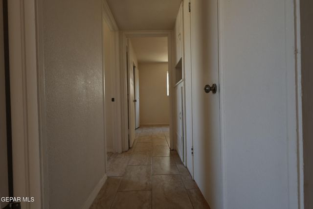 5028 Vulcan Avenue, El Paso, TX 79904