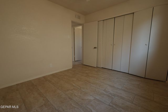 5028 Vulcan Avenue, El Paso, TX 79904