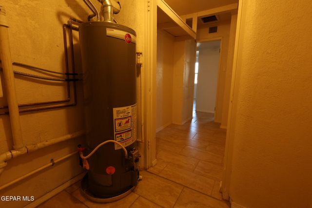 5028 Vulcan Avenue, El Paso, TX 79904