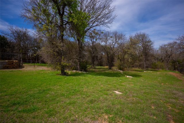 3856 Legend Trail, Granbury, TX 76049