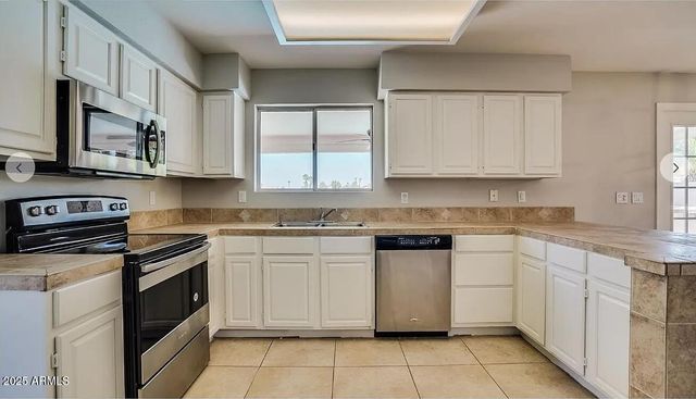 16625 S 34TH Way, Phoenix, AZ 85048