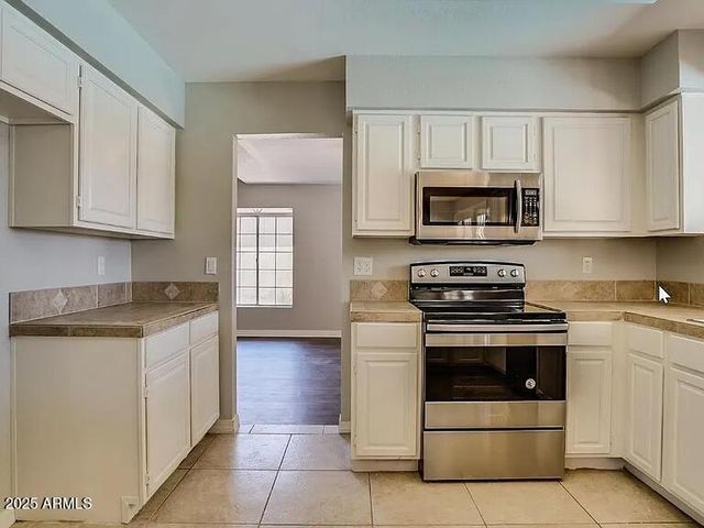 16625 S 34TH Way, Phoenix, AZ 85048