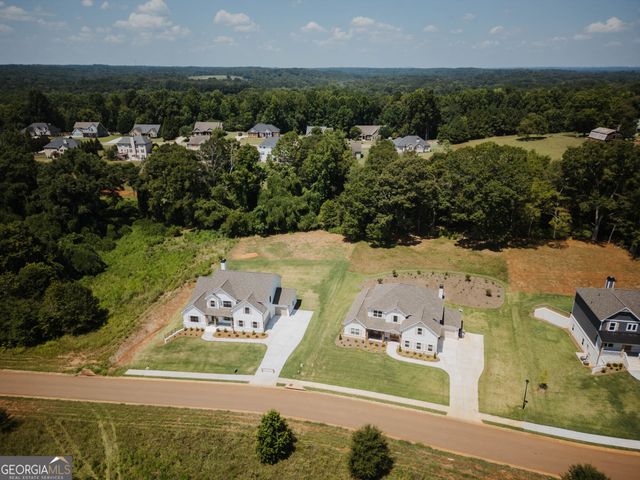 410 Races Road, Hoschton, GA 30548