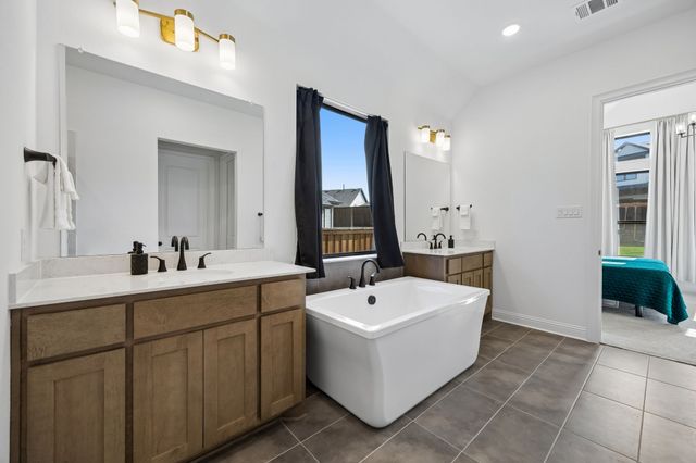 1717 Tolleson Drive, Fort Worth, TX 76008