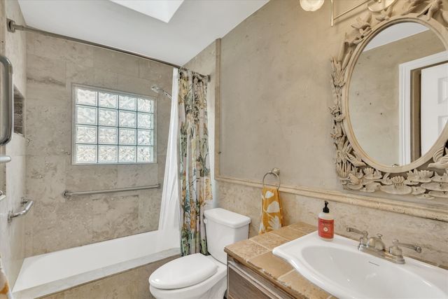 10203 Northlake Drive, Dallas, TX 75218