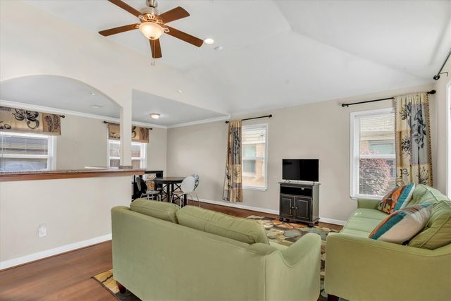 10203 Northlake Drive, Dallas, TX 75218