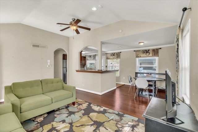 10203 Northlake Drive, Dallas, TX 75218