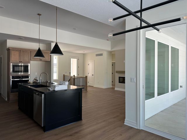 9658 W Cedar Lane, Maize, KS 67101