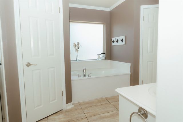 9106 Summer Tree Circle 1, Greenwood, LA 71033