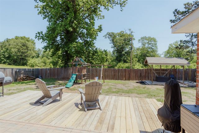 9106 Summer Tree Circle 1, Greenwood, LA 71033
