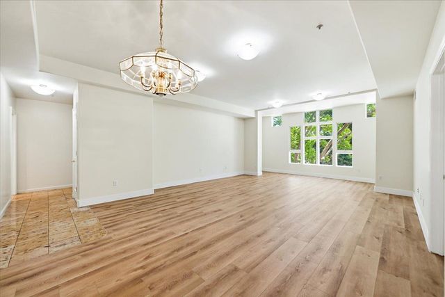 200 Sheridan Ave 308, Palo Alto, CA 94306