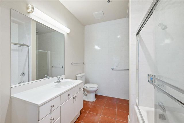 200 Sheridan Ave 308, Palo Alto, CA 94306