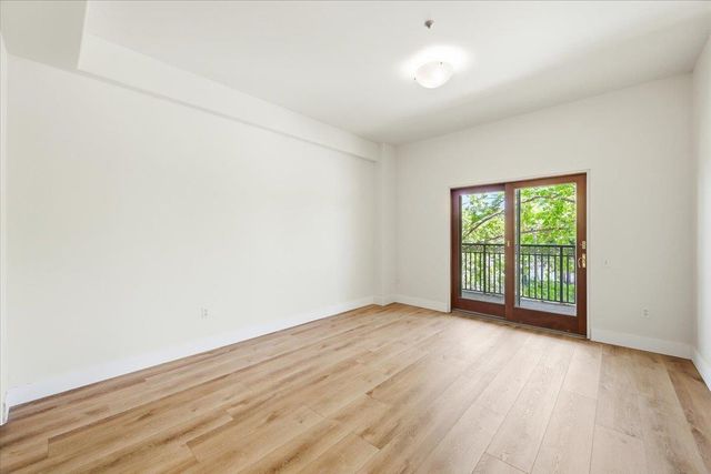 200 Sheridan Ave 308, Palo Alto, CA 94306