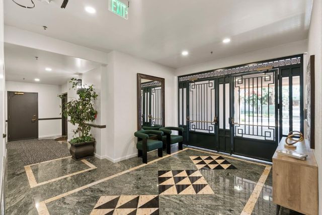 200 Sheridan Ave 308, Palo Alto, CA 94306
