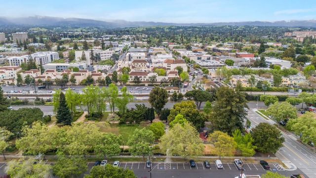 200 Sheridan Ave 308, Palo Alto, CA 94306