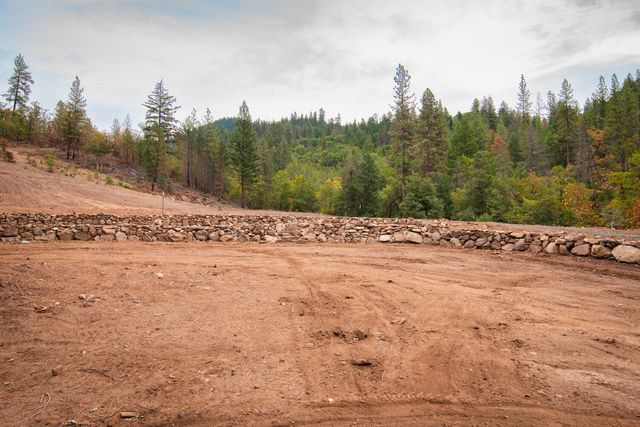 3860 Highway 227, Trail, OR 97541