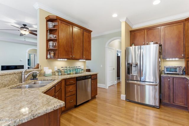 406 Longmeadow Drive, Wilmington, NC 28412