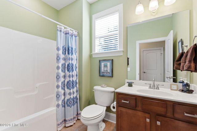 406 Longmeadow Drive, Wilmington, NC 28412