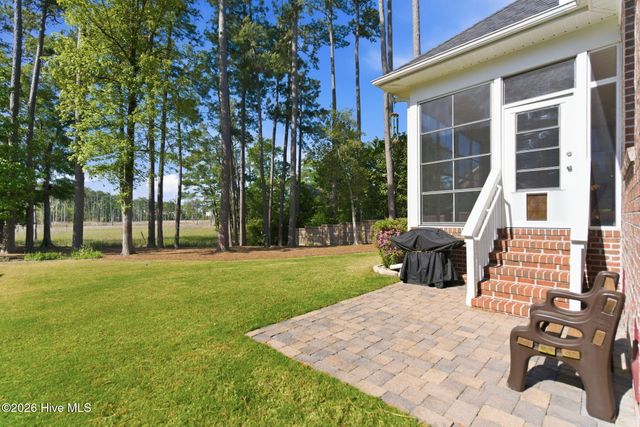 406 Longmeadow Drive, Wilmington, NC 28412