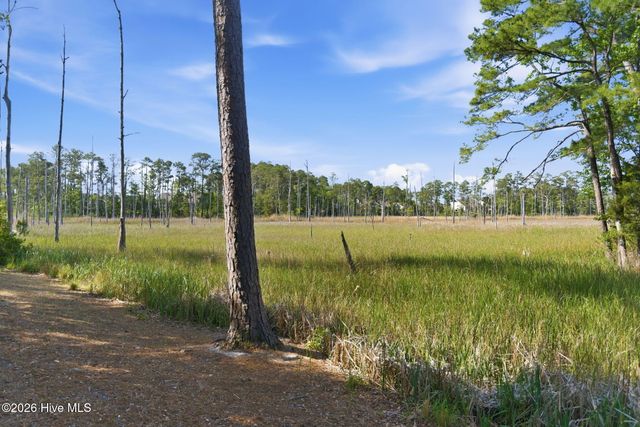 406 Longmeadow Drive, Wilmington, NC 28412