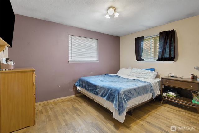 1410 7th Avenue SW, Puyallup, WA 98371