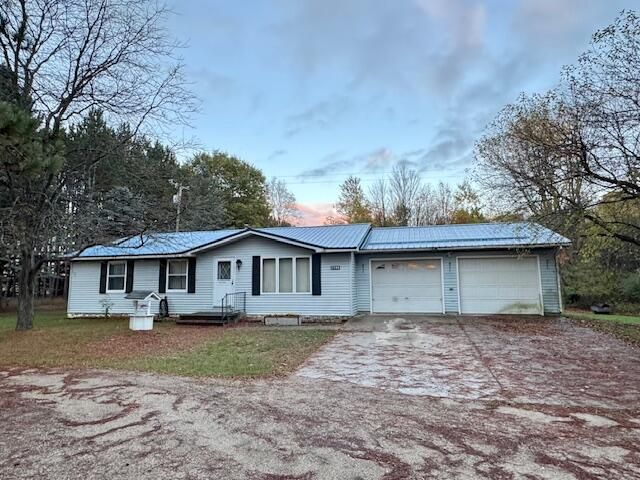 3346 180th Avenue, Hersey, MI 49639