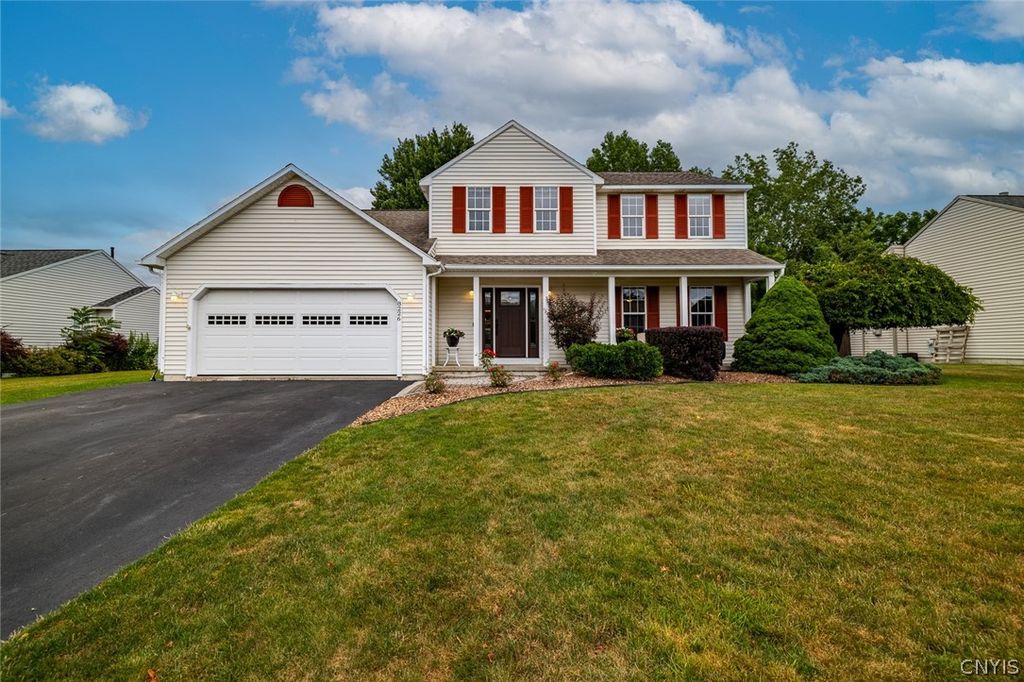 8226 Cicero Mills Road, Cicero, NY 13039