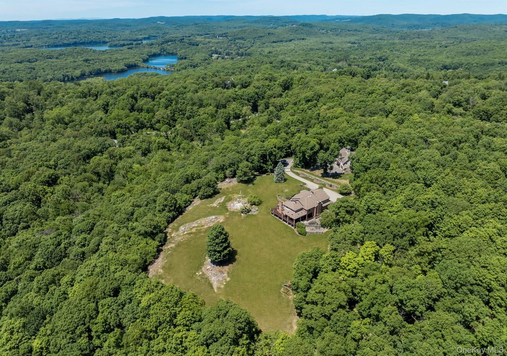 16 Reynwood Drive, Brewster, NY 10509 — photo 5