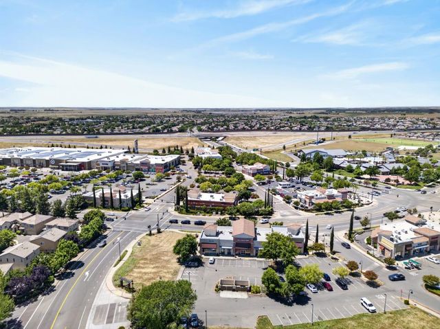 980 Latitude Ln, Lincoln, CA 95648