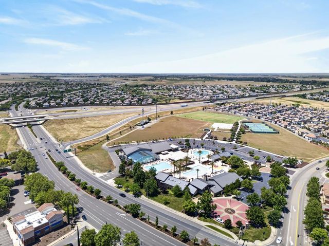 980 Latitude Ln, Lincoln, CA 95648