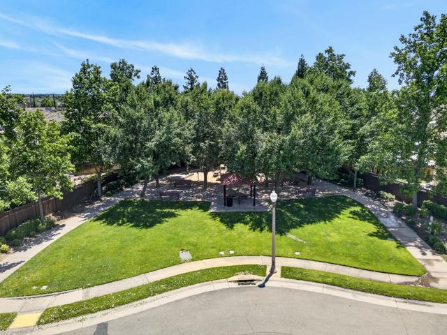 980 Latitude Ln, Lincoln, CA 95648