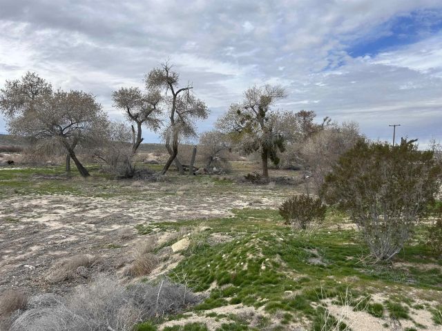 17930 National Trails Hwy 3, Oro Grande, CA 92368