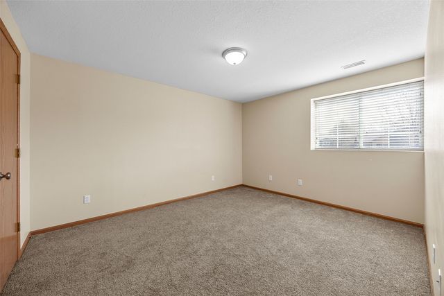 755 Alexis Lane, Marion, IA 52302