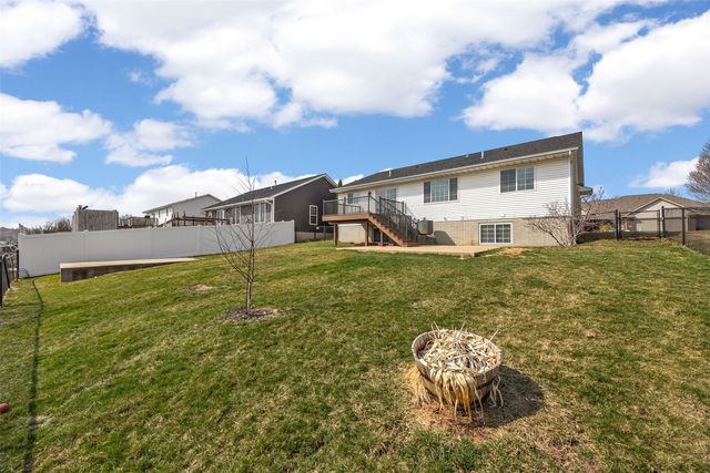 755 Alexis Lane, Marion, IA 52302