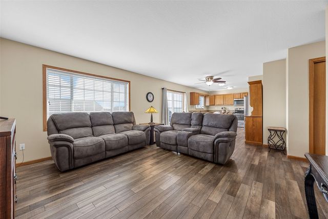 755 Alexis Lane, Marion, IA 52302