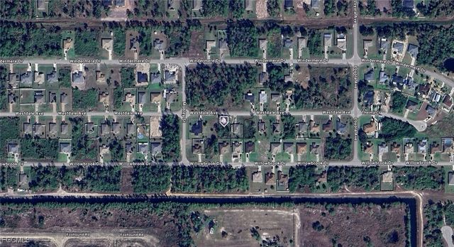 467 Westdale AVE, Lehigh Acres, FL 33972