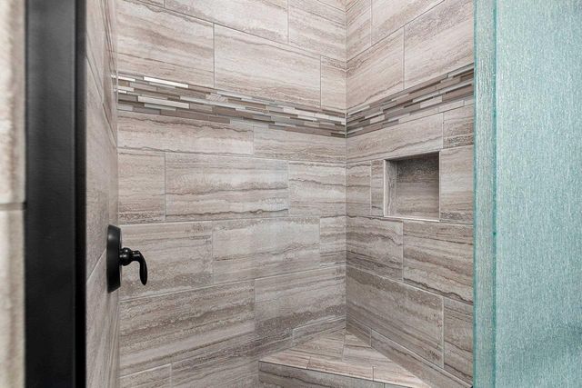 549 PEBBLESTONE CIRCLE, Hobart, WI 54155