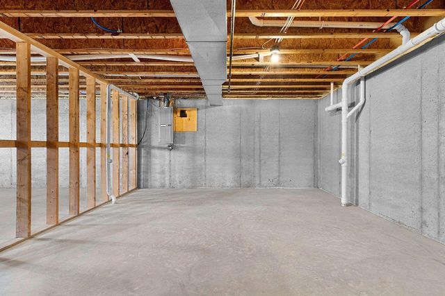 549 PEBBLESTONE CIRCLE, Hobart, WI 54155