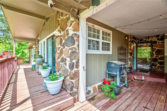 101 NC 3421, Marble Falls, AR 72648