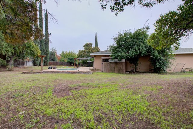 2988 Briarwood Ct, Merced, CA 95348