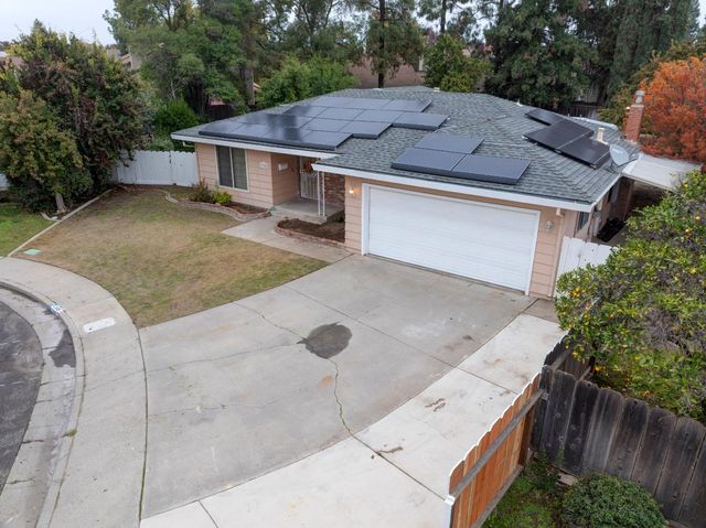 2988 Briarwood Ct, Merced, CA 95348